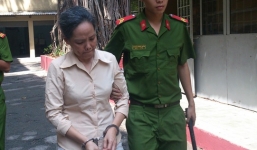 Nhân viên thu phí vệ sinh tham ô gần 300 triệu đồng để chữa bệnh cho mẹ   